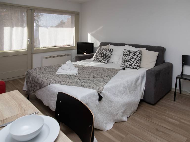 Wonderful rental apartment with terrace & yard | Mountain view | Ski nearby | Pet-friendly — photo 2