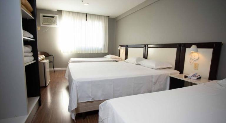 Master Express Alberto Bins - 200 metros do Hospital Santa Casa — photo 2