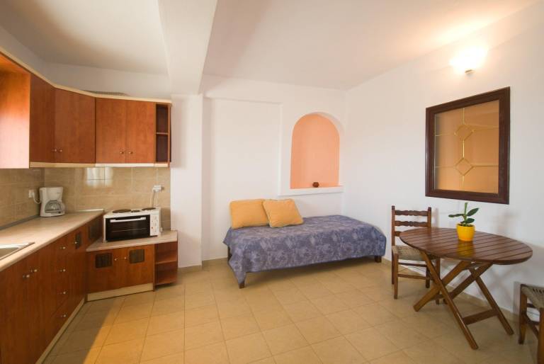 Nice serviced apartment with pool, barbecue & terrace | Pets are welcome — photo 4