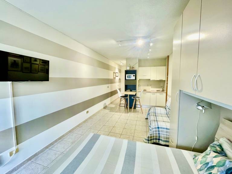 Family-oriented holiday apartment with patio, pool & yard | Pet-friendly — photo 3