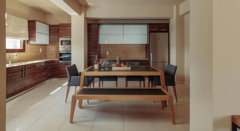 Fully equipped beautiful villa with terrace, private pool & barbeque | Beach nearby | Good for workation | Pet-friendly — photo 4