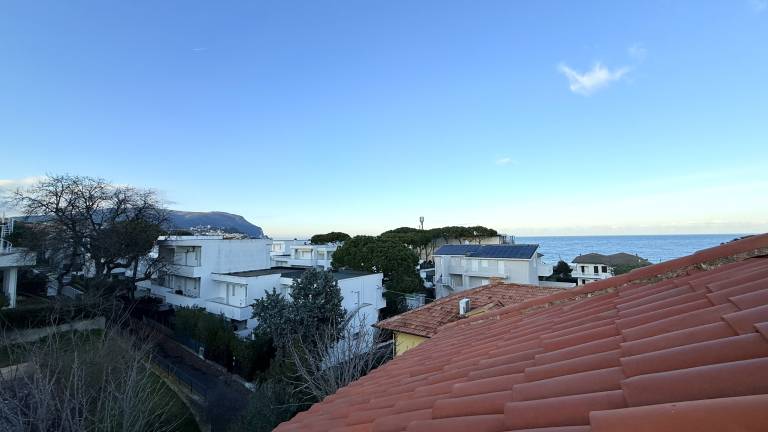 Children-friendly beautiful rental apartment with terrace | Sea view | Close to the beach | Pets allowed — photo 2