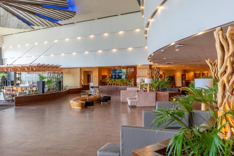 Dusit Beach Resort Guam — photo 4