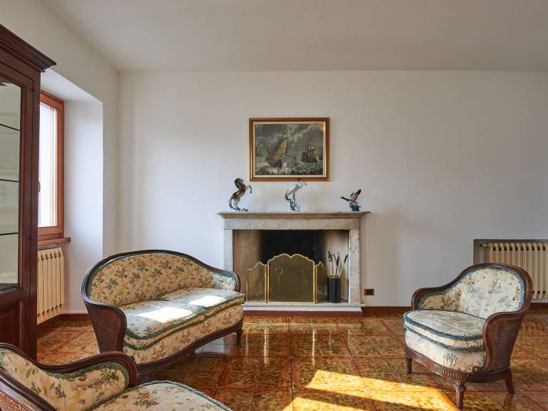 Apartment with 2 rooms for 6 persons — photo 3