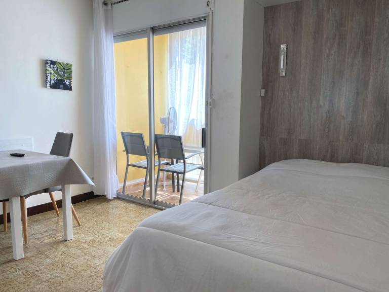 Studio with 1 room for 2 persons — photo 4