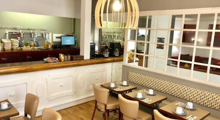 Cit'Hotel Le Volney — photo 4