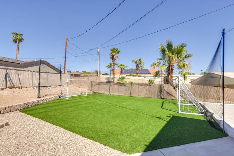 2 Mi to Lake Havasu & Dtwn: Home w/ Game Room! — photo 2