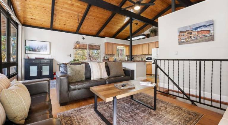 Spacious house | Pets allowed — photo 2