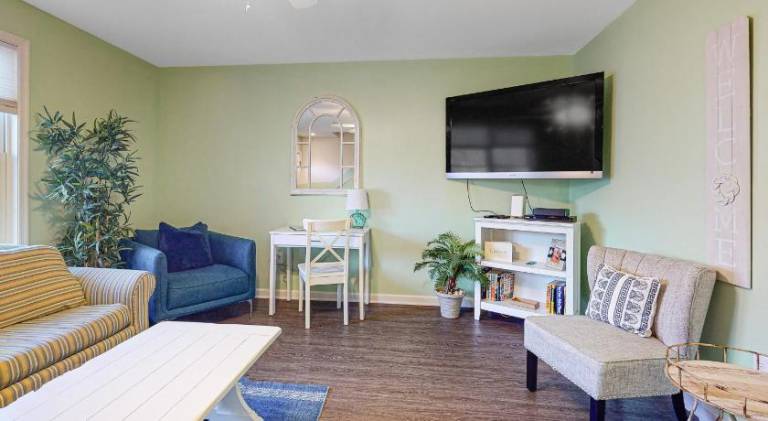 Spacious vacation home with grill | Next to the beach | Pets allowed — photo 2