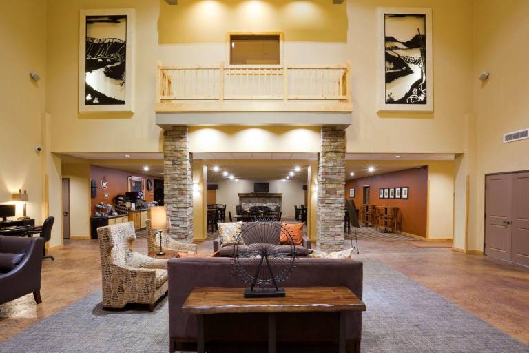 AmericInn by Wyndham Fargo South — photo 3