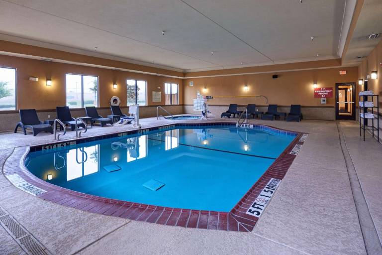 Hampton Inn & Suites Longview North — photo 4