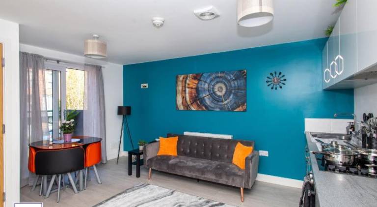 Rental apartment with 2 rooms for 6 persons in Wakefield