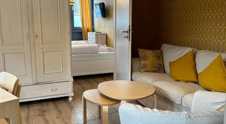 Holiday apartment with 2 rooms for 4 persons in Hamburg