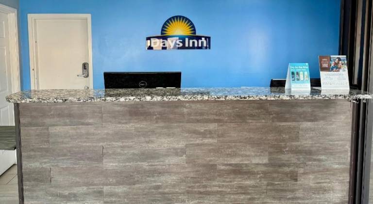 Days Inn by Wyndham Morristown — photo 4