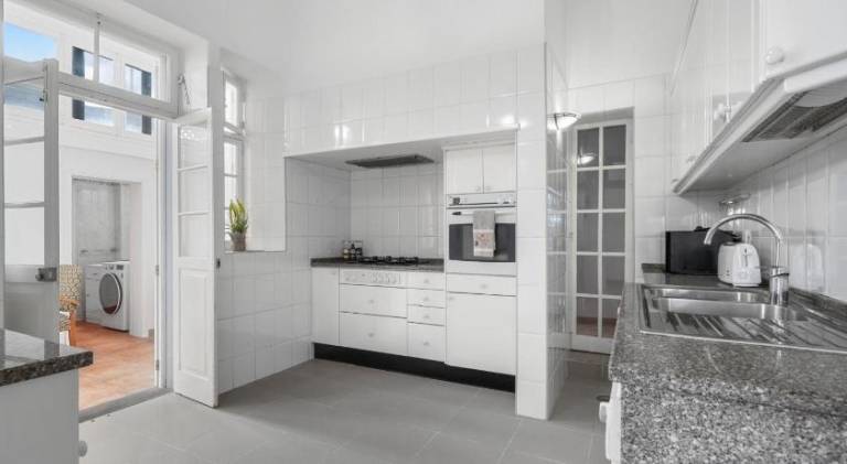 Akosuah's Villa — photo 5