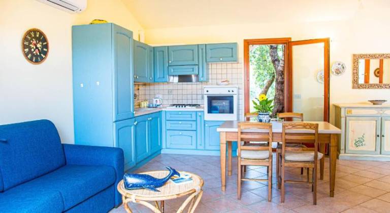 Apartment with 2 rooms for 6 persons — photo 4