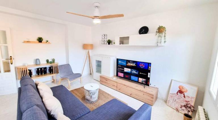 Rental apartment | Close to Cathedral-Basilica of Our Lady of the Pillar | Good for workation | Pet-friendly — photo 4