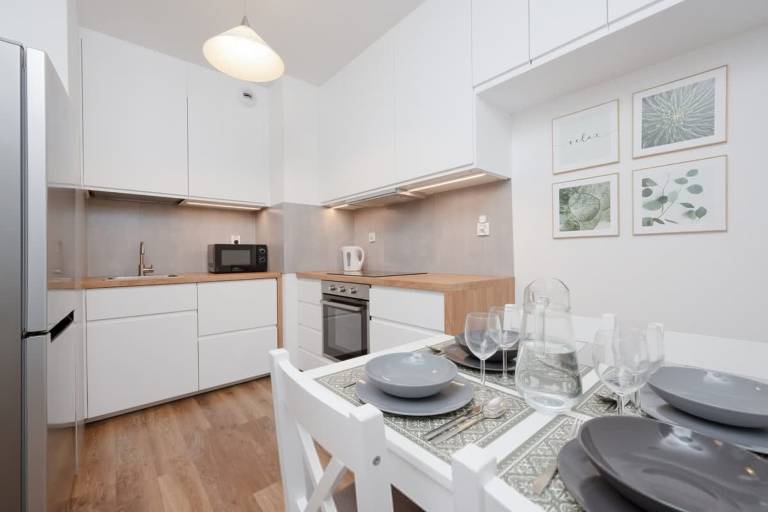 Holiday apartment with yard — photo 4