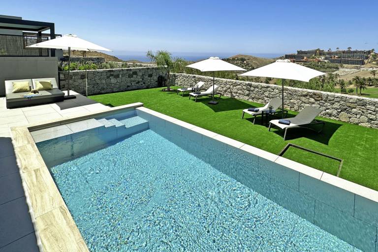 House with garden, terrace & barbeque — photo 3