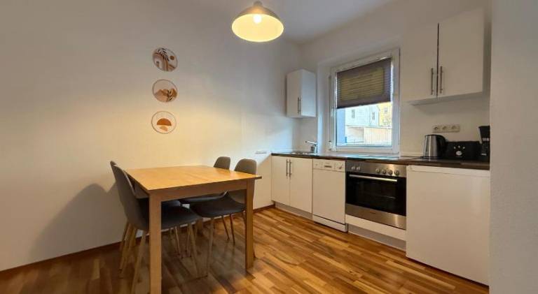 Holiday apartment with barbecue, terrace & yard | Next to the ski | Perfect for remote work | Pets are welcome — photo 4