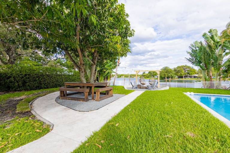 Villa North Miami Beach