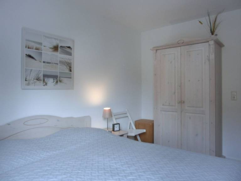 Strandnahe 2-Zimmer-Ferienwohnung in der Nähe der Seebrücke mit WLAN — photo 4