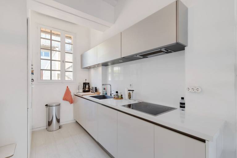 Rental apartment | Close to Popes' Palace | Pet-friendly — photo 5