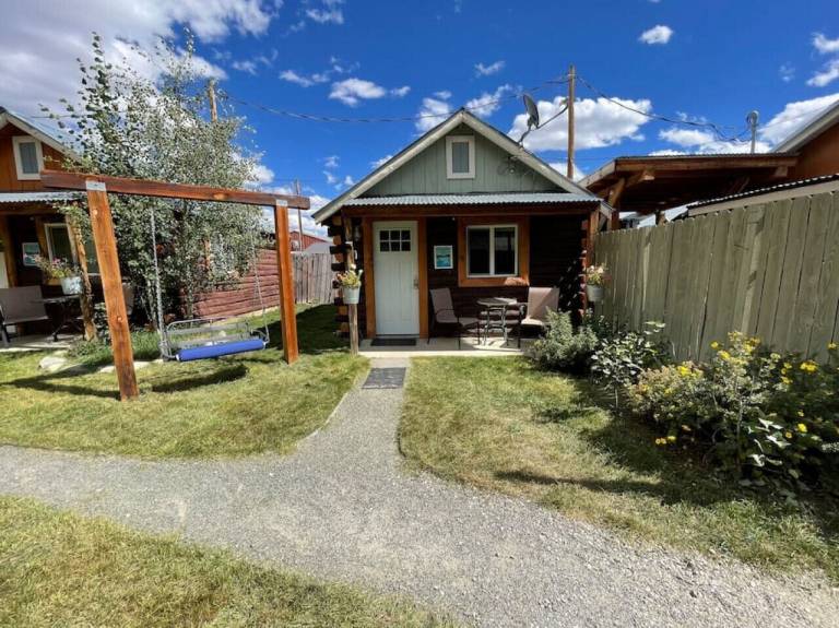 Cabin Twin Lakes