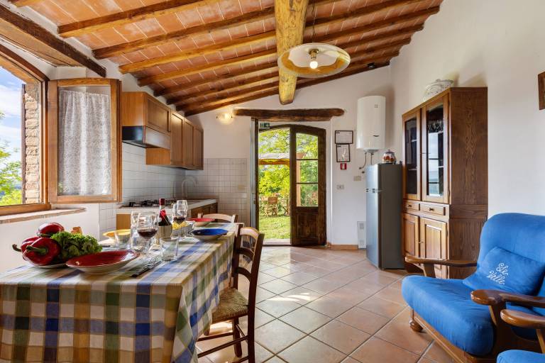 Villa with garden & pool | Garden view — photo 3