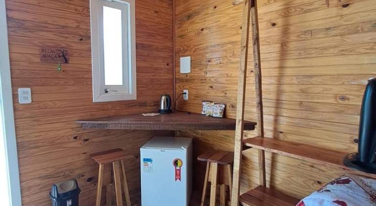 Lodge with yard — photo 3