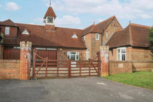 House Henfield