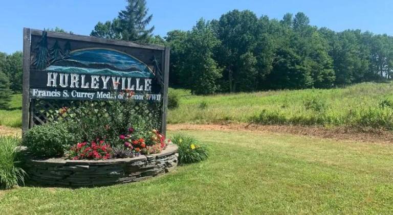 Apartment  Hurleyville