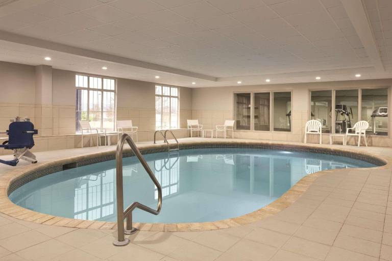 Country Inn & Suites by Radisson, Chattanooga-Lookout Mountain in Chattanooga, TN