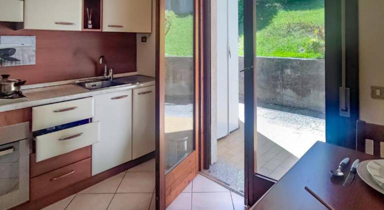 Holiday apartment with 2 rooms for 6 persons — photo 4