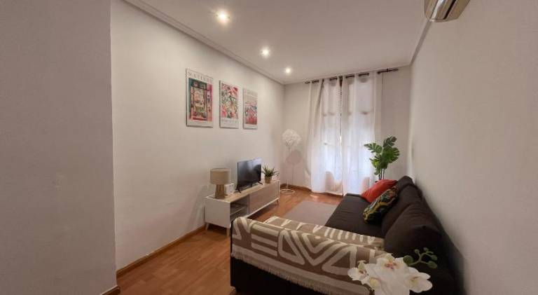 Rental apartment | Close to Cathedral-Basilica of Our Lady of the Pillar — photo 2