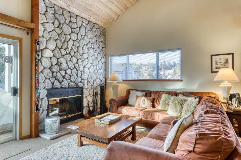Condo  Mammoth Lakes
