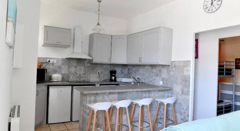 Apartment with 2 rooms for 4 persons — photo 4