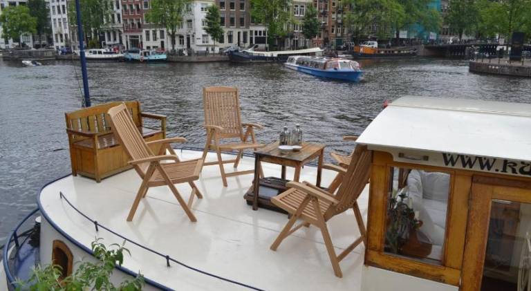 Art deco houseboat on super location — photo 4
