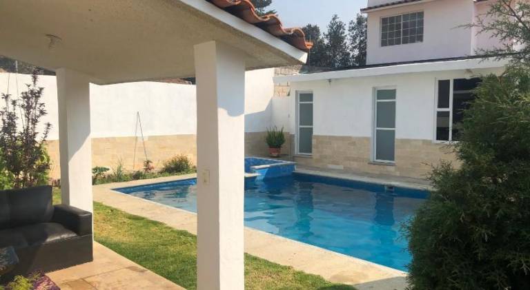 House with pool, terrace & jacuzzi — photo 3