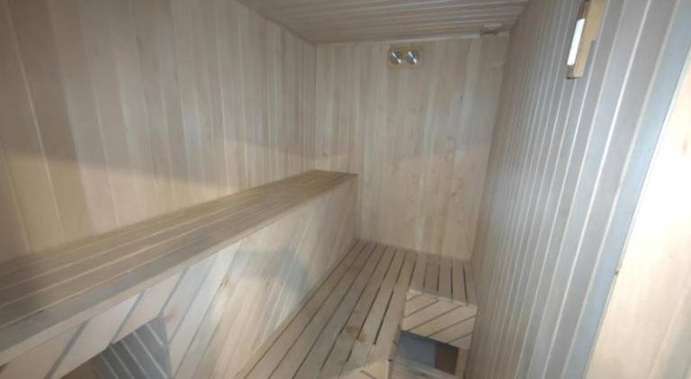 Serviced apartment with terrace | Good for workation — photo 3