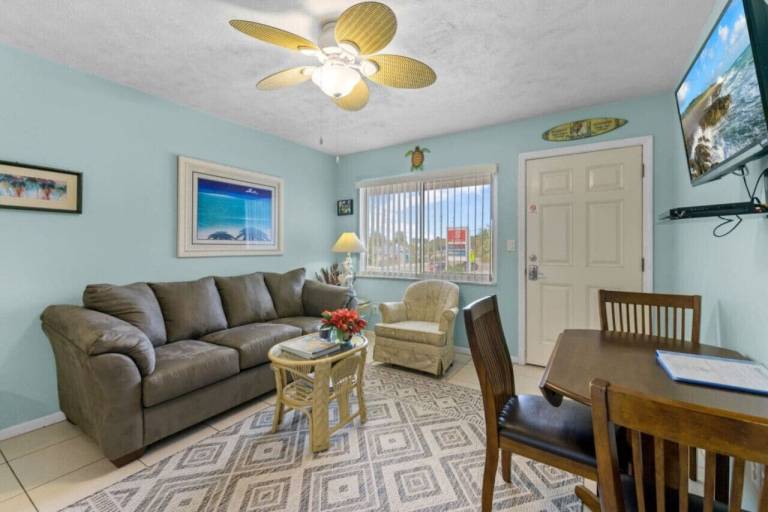 Condo Treasure Island