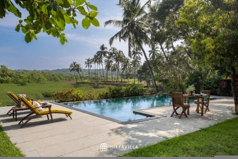 Frangipani Hidden Gem of Goa w Pool & Field View