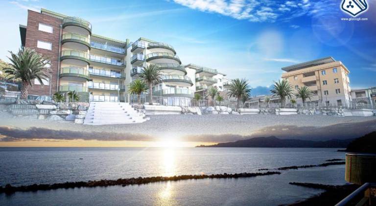 Big serviced apartment with sauna, jacuzzi & terrace | Close to the beach | Dogs allowed in Chiavari