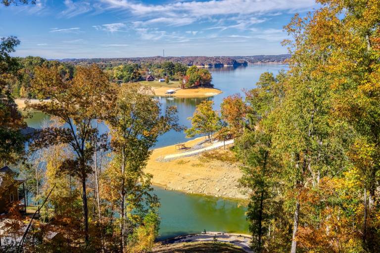 Smoky Lake Retreat - New Property On Douglas Lake - Mountain Views! — photo 4