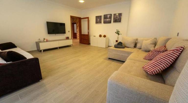 Vacation home with 5 rooms for 10 persons — photo 2