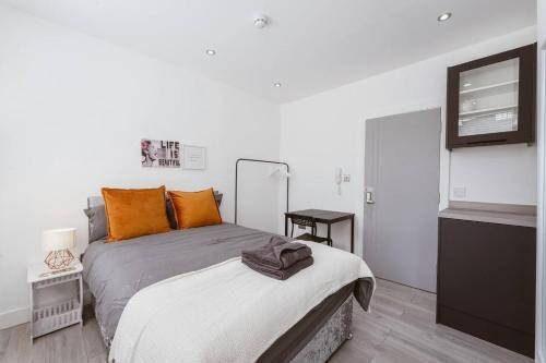 Bed and breakfast  West London