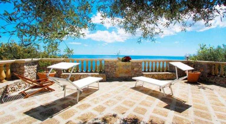 House with garden, barbecue & patio | Pets allowed in Gagliano del Capo