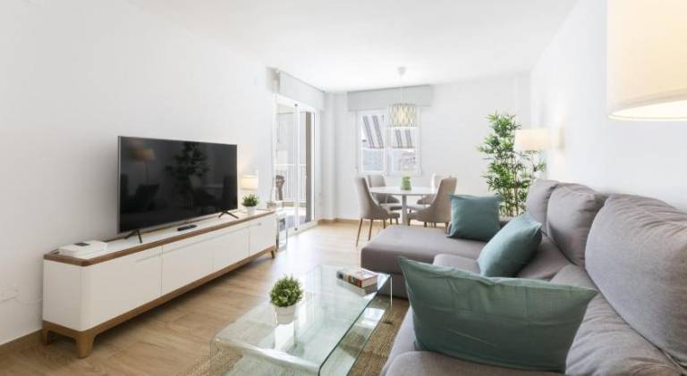 Rental apartment with pool in Gandia