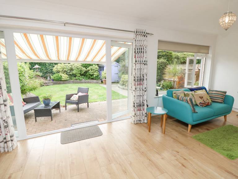 Child-friendly lovely cottage with garden | Beach view | Next to the beach | Dogs allowed — photo 4