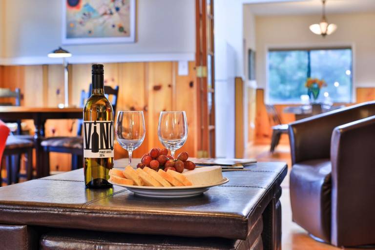 Vacation home with BBQ, garden & patio | Suitable for remote work — photo 4